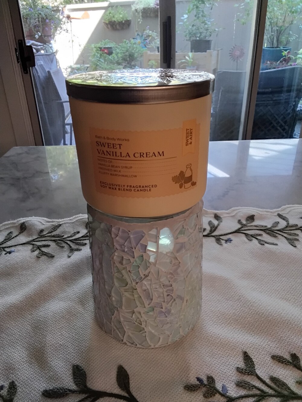 B&B Works "Sweet Vanilla Cream" 3 Wick Candle. NWT